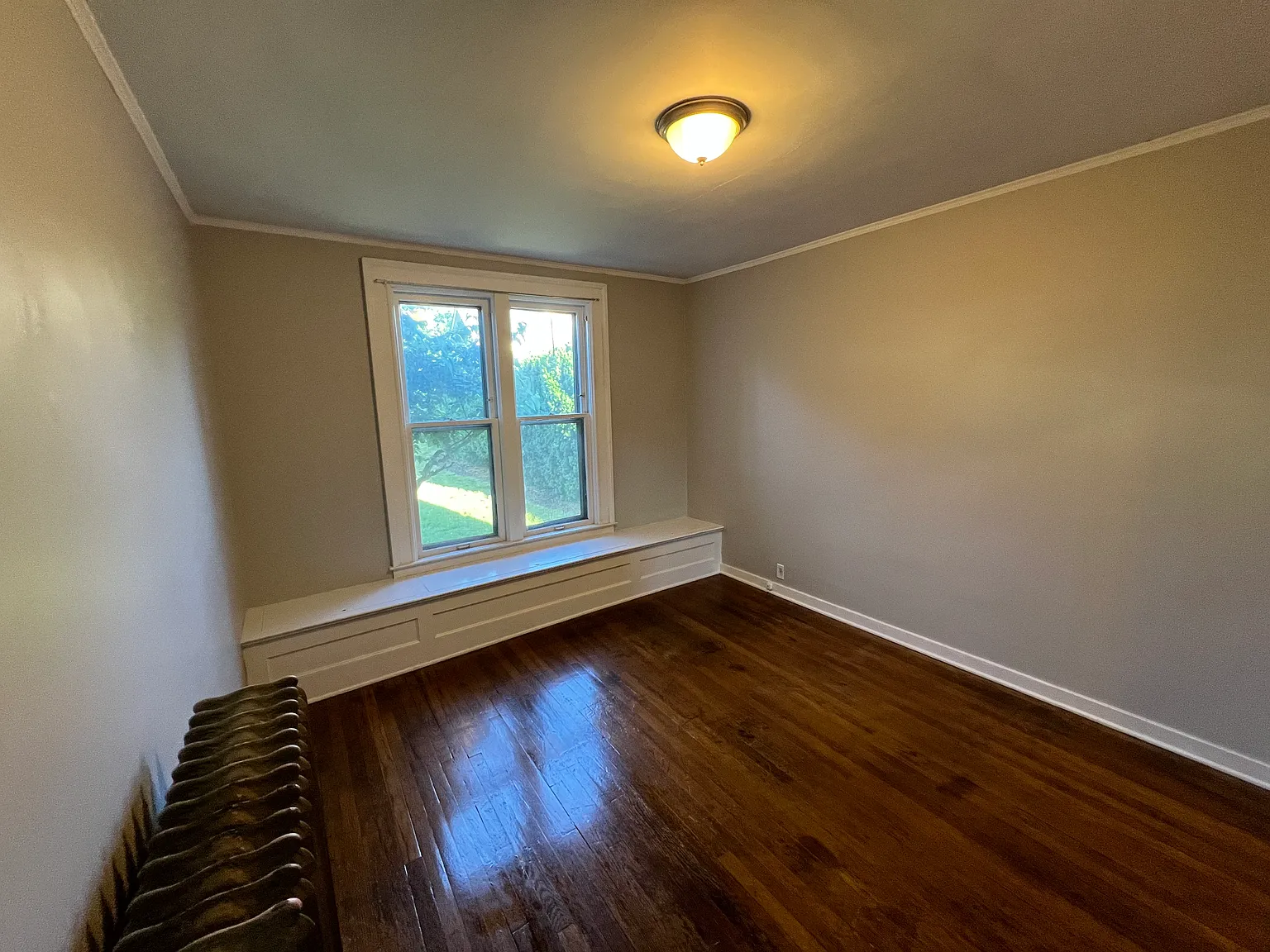 1 bed, 650 sqft, $1,300 — Photo 4