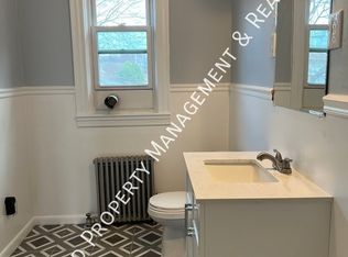 162 Logee St FLOOR 2, Woonsocket, RI 02895