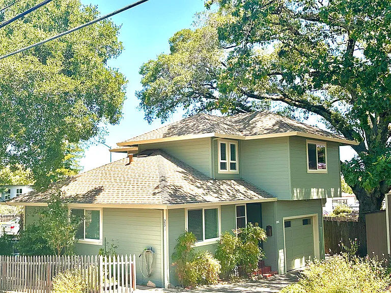 291 High St — Photo 2
