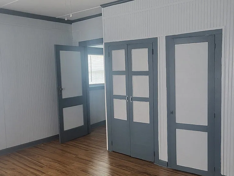 15 N Zetterower Ave #1 — Photo 3