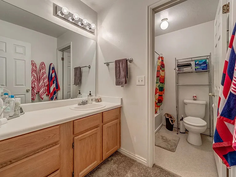 851 N 50 E #331 — Photo 6