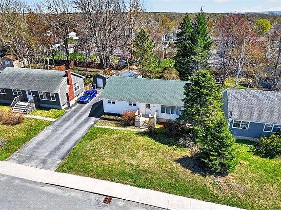 4th image of 65 Fraser Road