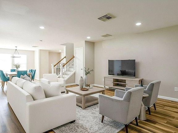 4th image of 20807 Lansing Ridge Ln