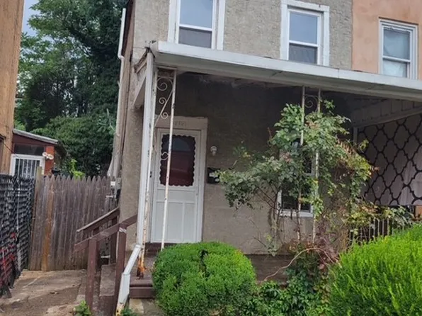 4744 Penn St, Philadelphia, PA 19124