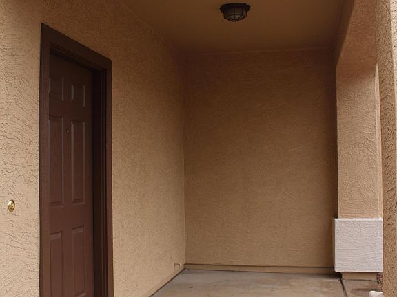 4th image of 1375 E Megan Dr