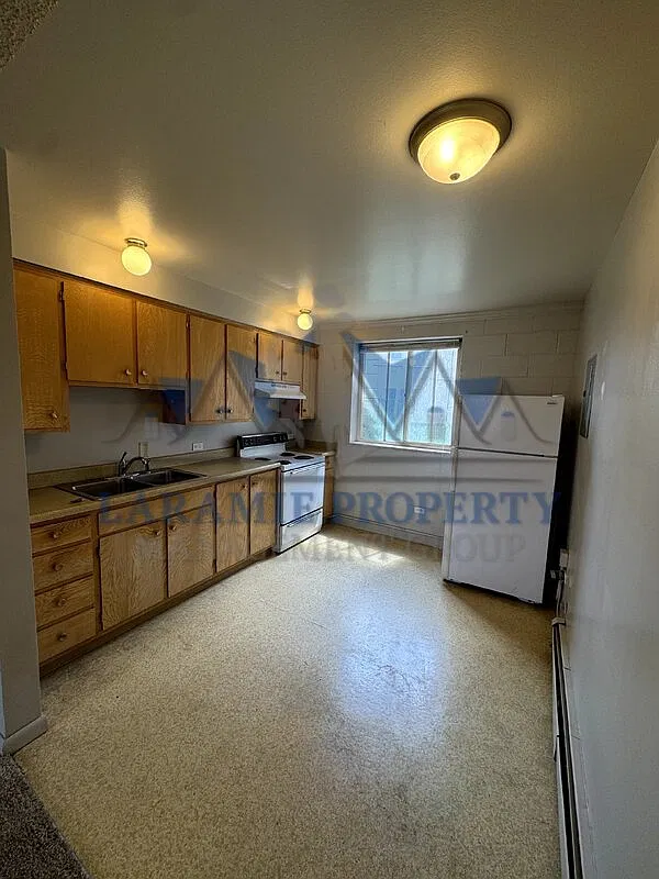 1 bed, 1.0 bath, $975 — Photo 3