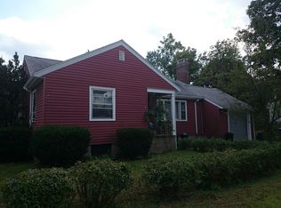 2 Wilna Ct, West Roxbury, MA 02132