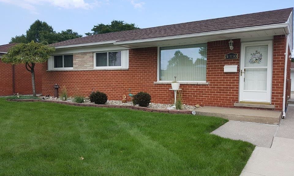 2nd image of 30130 Flanders Ave