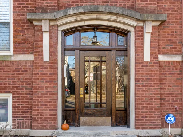 (undisclosed Address), Chicago, IL 60660