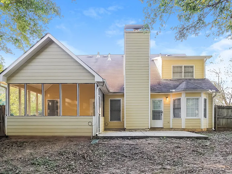 37 Winter Park Ln — Photo 17