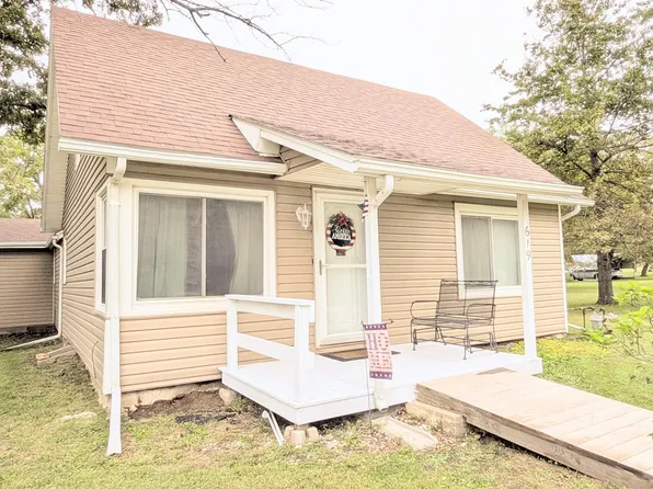 619 Ivy St, Admire, KS 66830