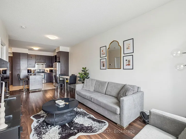 277 S Park Rd #810 — Photo 9