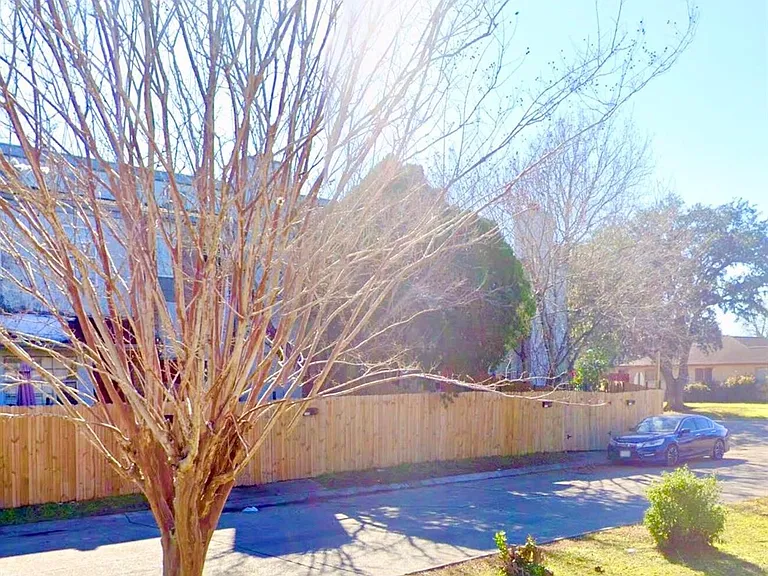 11203 Shannon Hills Dr — Photo 11