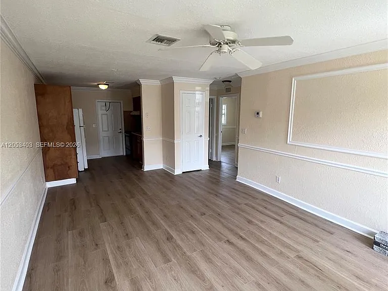 8701 NW 38th Dr #B-1 — Photo 2