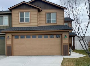 7602 Kettle Ct, Pasco, WA 99301