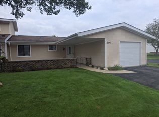 1096 Woonsocket Ct, Schaumburg, IL 60193