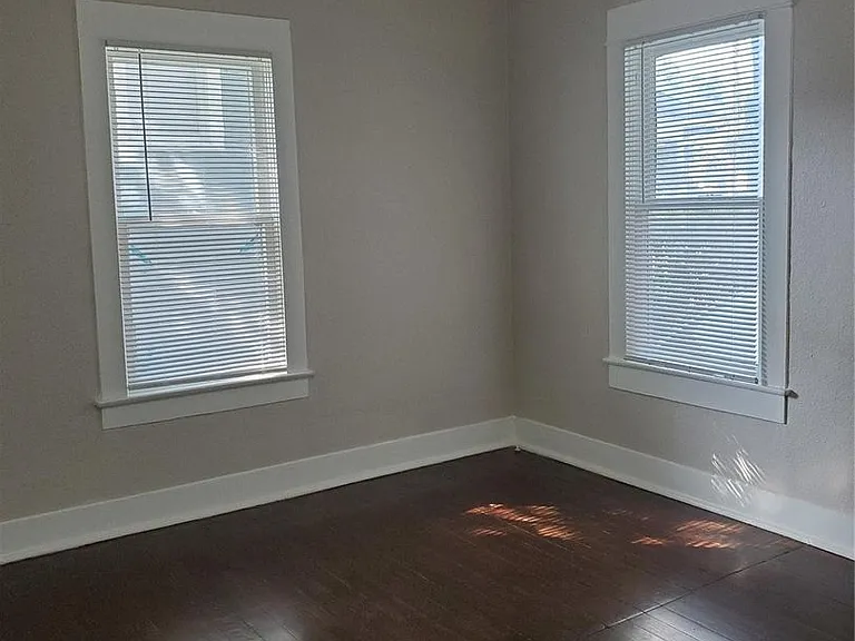 1325 Hurley Ave — Photo 14