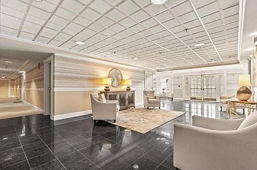 4th image of 70 Weatherly Dr Unit 408