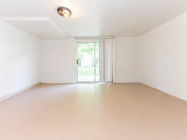 603 Manor Dr — Photo 22