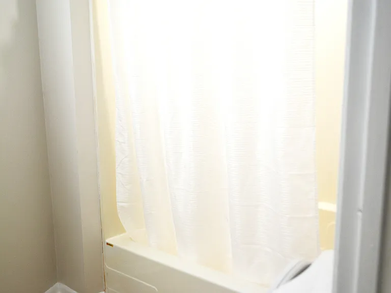 712 Lennox St #2 — Photo 7