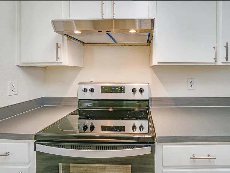Park Crest Townhomes — Photo 26