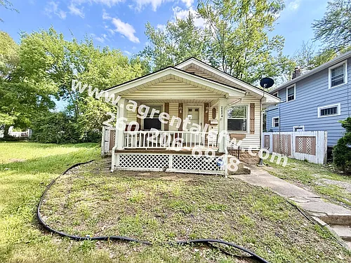 2006 Drexel Ave Photo 1