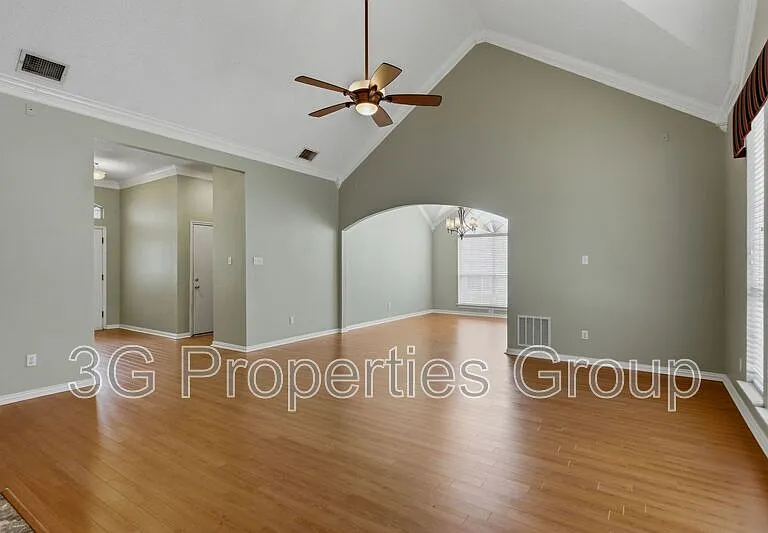 2109 Gisbourne Dr — Photo 6