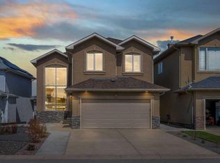 273 Everglade Cir SW, Calgary, AB T2Y 4M8