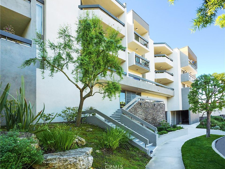 1st image of 28121 Highridge Rd APT 311