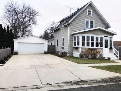 507 W Madison St, Watertown, WI, 53094
