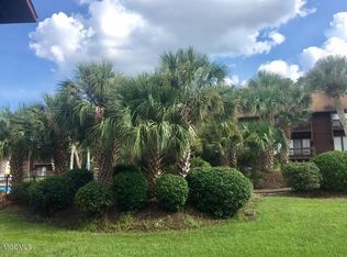 166 Lanai Vlg, Diamondhead, MS 39525
