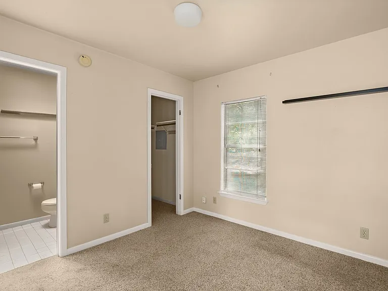 3302 Hemlock Ave #B — Photo 10