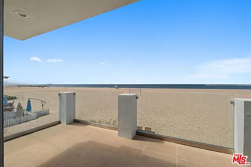 6419 Ocean Front Walk Photo 1