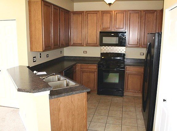 2nd image of 1825 Havens Dr