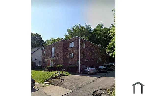 1720 Wright St #1 photo 1