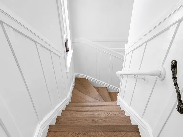 54 Auburn St #1 — Photo 9