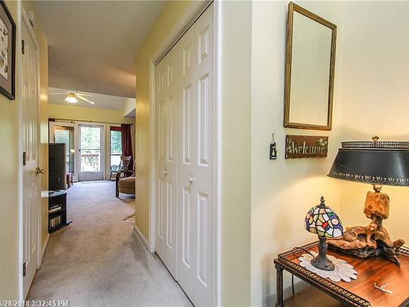 4th image of 52 Top Hill Rd #52