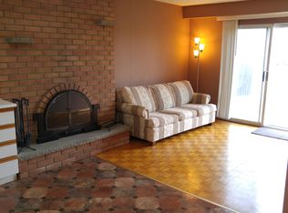 353 Apache Trl #C, Toronto, ON M2H2W6