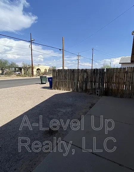 1501 N Riverview Blvd #1 — Photo 12