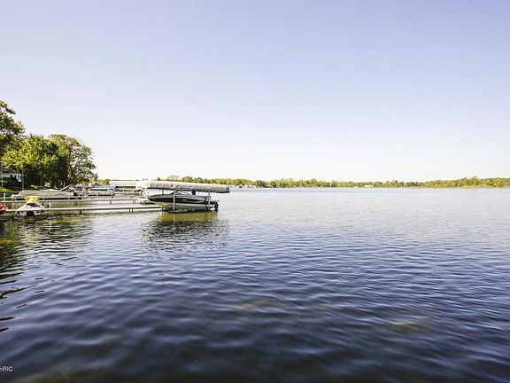3461 country club way-103