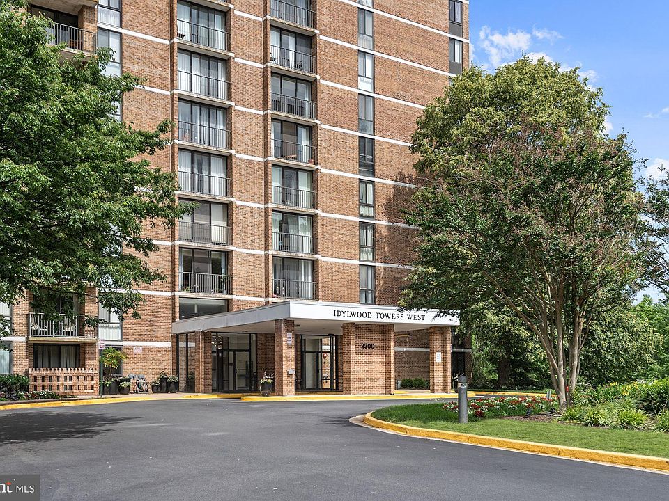 1st image of 2300 Pimmit Dr APT 709