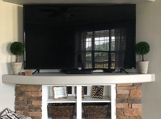 23284 Green Spring Rd, Abingdon, VA 24211