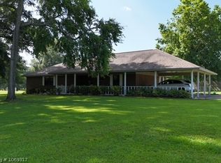 628 E Badger Lee Rd, Sallisaw, OK 74955