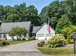 170 Fernwood Dr, Cranberry, PA 16319