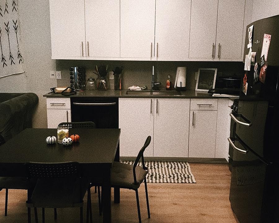 1st image of 118 E Sego Lily Dr APT 213