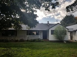 575 Vernon St, Bridgewater, MA 02324