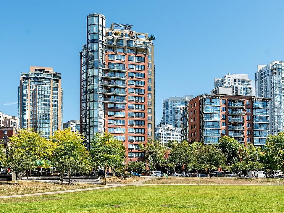 1st image of 199 Drake St #15C