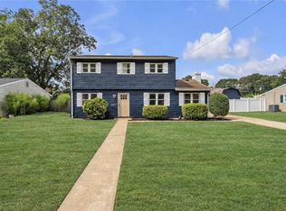 221 Iroquois Rd, Virginia Beach, VA 23462