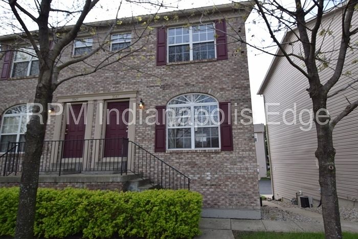 1st image of 3047 N Skylar Ln
