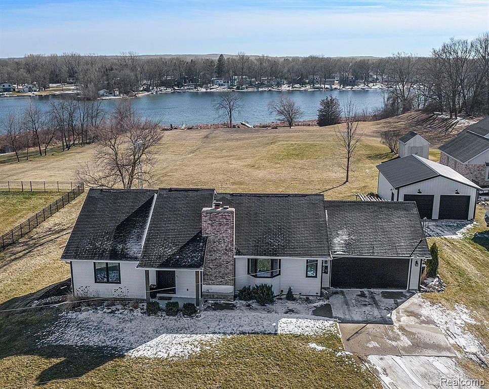 3379 Lahring Rd, Linden, MI 48451 Zillow